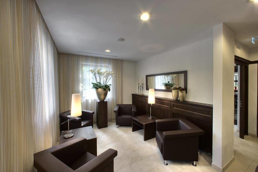 Restaurant & Hotel Engelkeller Memmingen Extérieur photo